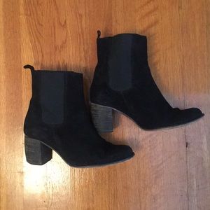 Jeffrey Campbell Areas Chelsea Boot